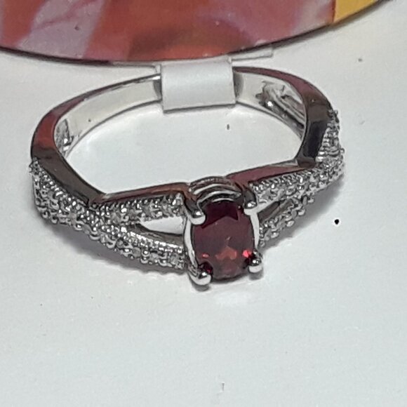 .55ctw Natural Diamond & Oval Garnet X sides design 10KT White Gold Ring #19967 - Picture 3 of 5